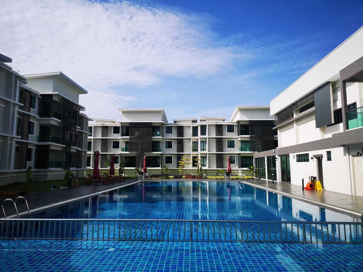 The Meadow Park Apartman Kampar Kültér fotó